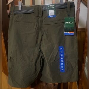 Orvis Cargo Shorts and Belt Men’s Size 36 Olive Nights NWT Casual Outdoors